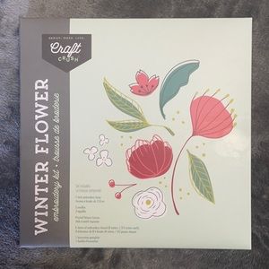 Craft Crush | Winter Flower Embroidery Kit